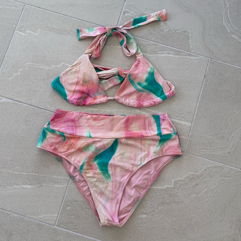 Frankie’s Bikinis Trippy Bikini